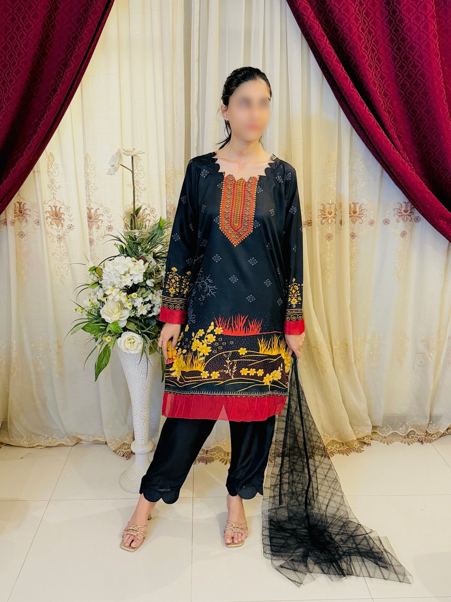 VOL - 13 - Black 002