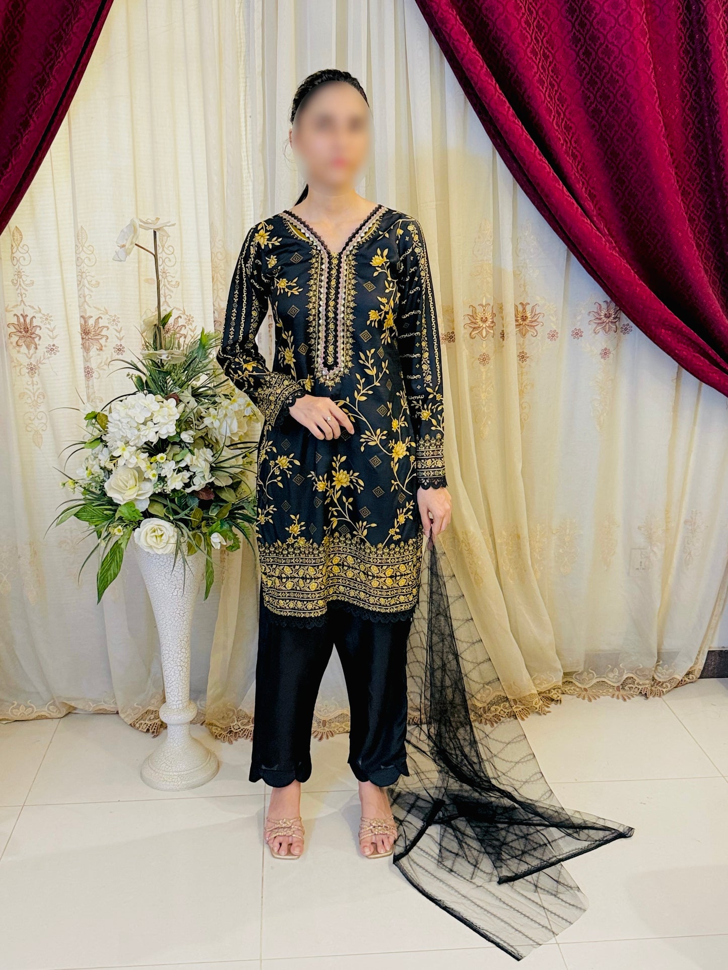 VOL - 13 - Black 001